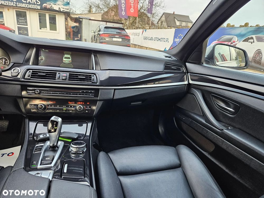 BMW Seria 5 530d - 24