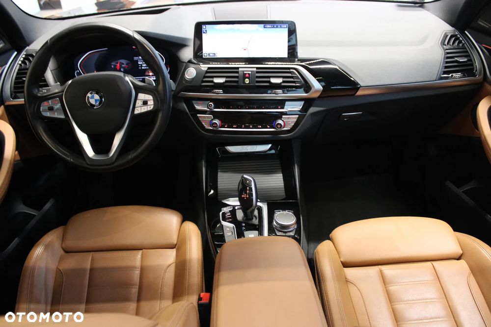 BMW X3 xDrive20d xLine - 9