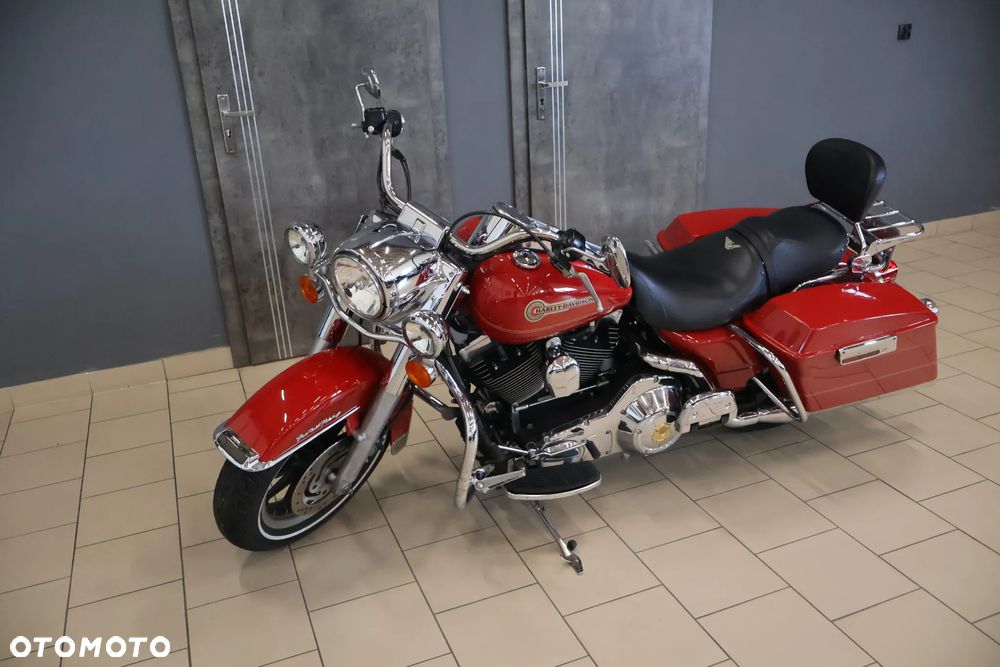 Harley-Davidson Touring Road King - 16