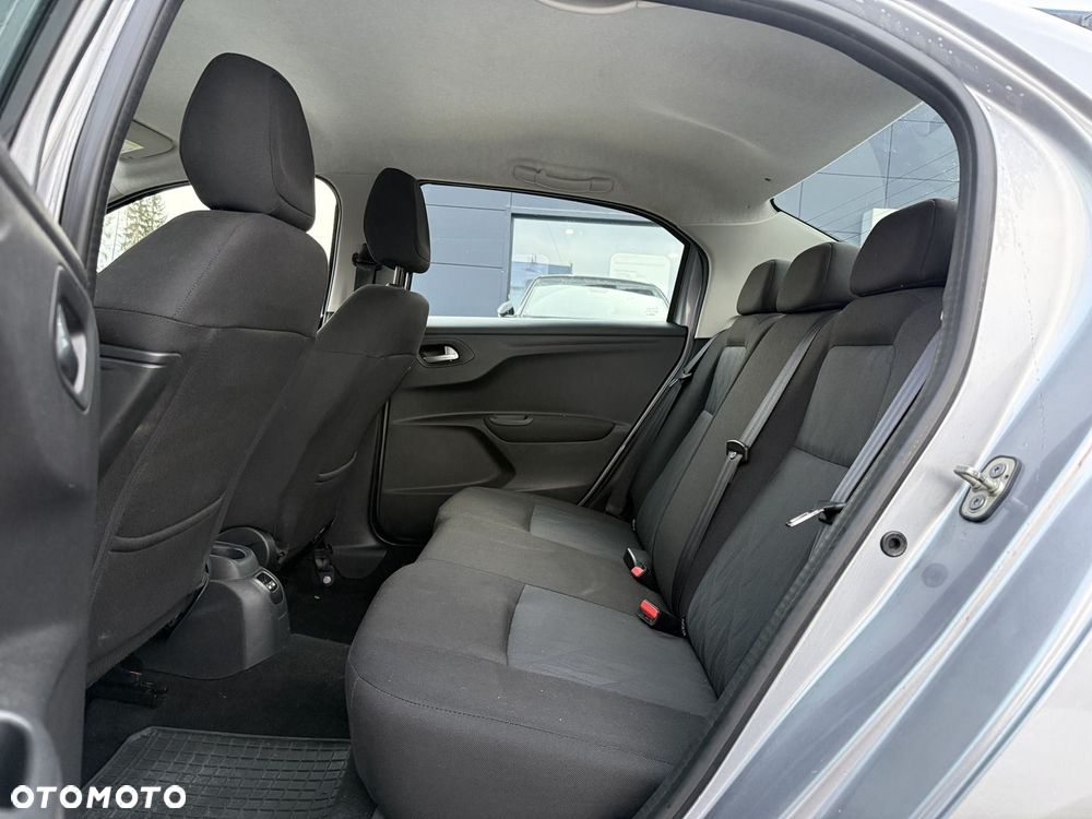 Citroën C-Elysée 1.2 PureTech GPF More Life - 18