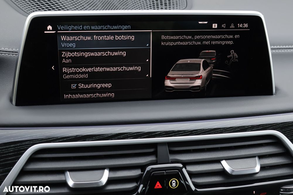 BMW Seria 7 745e - 19