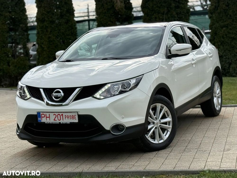 Nissan Qashqai 1.5 DCI N-Connecta - 2