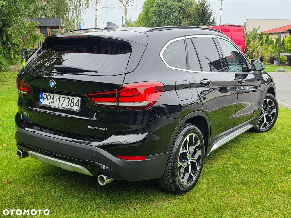 BMW X1 sDrive20i Sport Line sport - 2