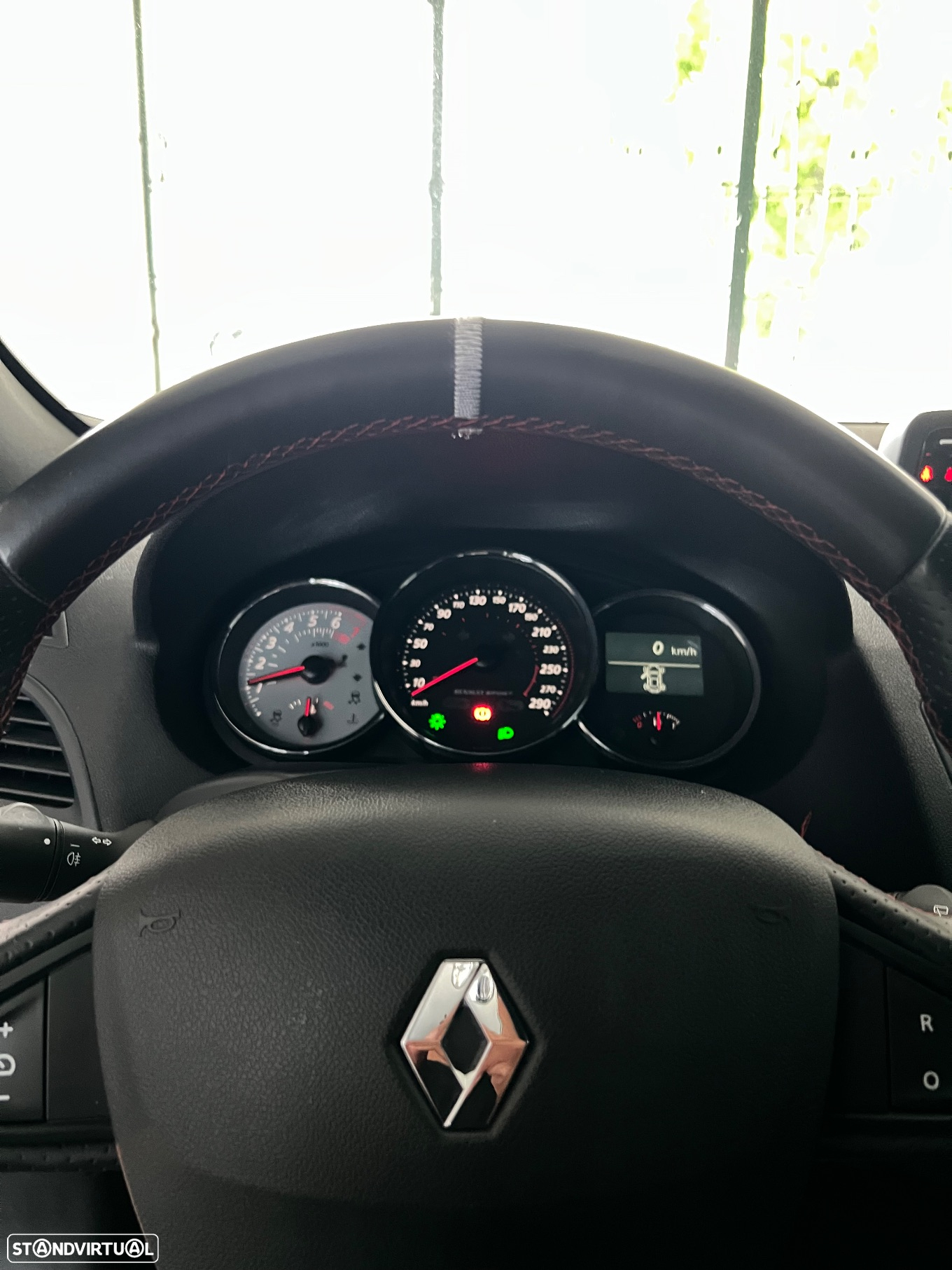 Renault Mégane Coupe TCe 275 R.S. Trophy - 8