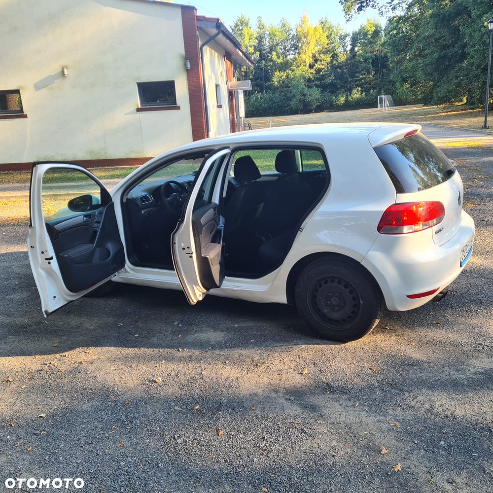 Volkswagen Golf 2.0 TDI Comfortline - 4