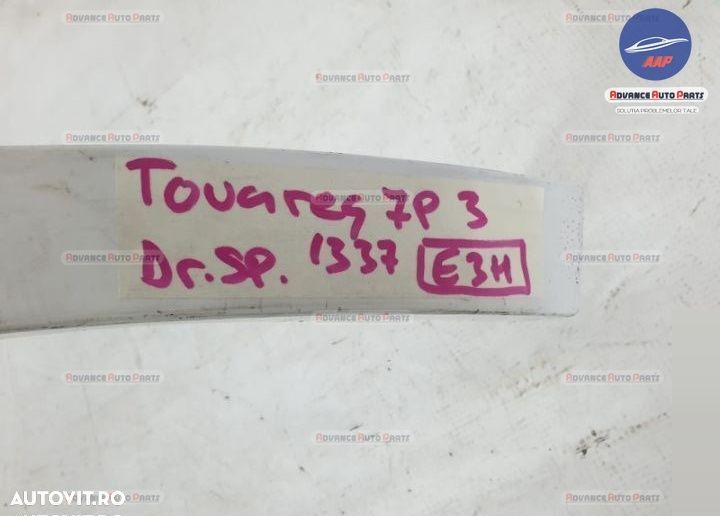 Bandou overfender dreapta spate originala in stare buna. Volkswagen VW - 5