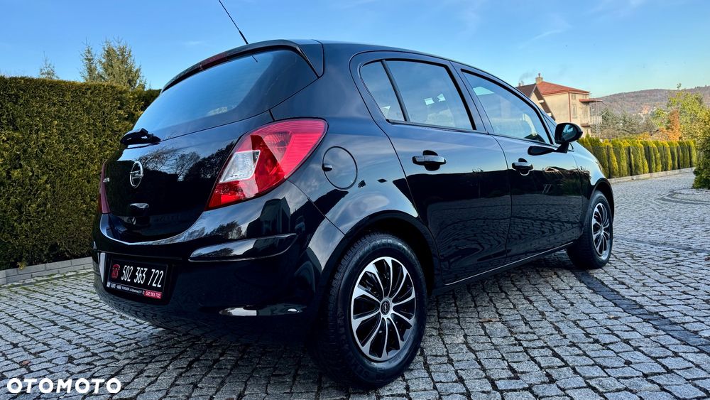 Opel Corsa ver-1-4-edition - 10