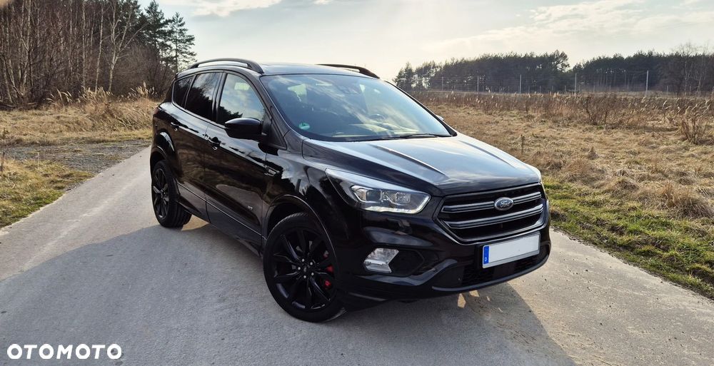 Ford Kuga 2.0 TDCi 4x4 ST-Line - 3