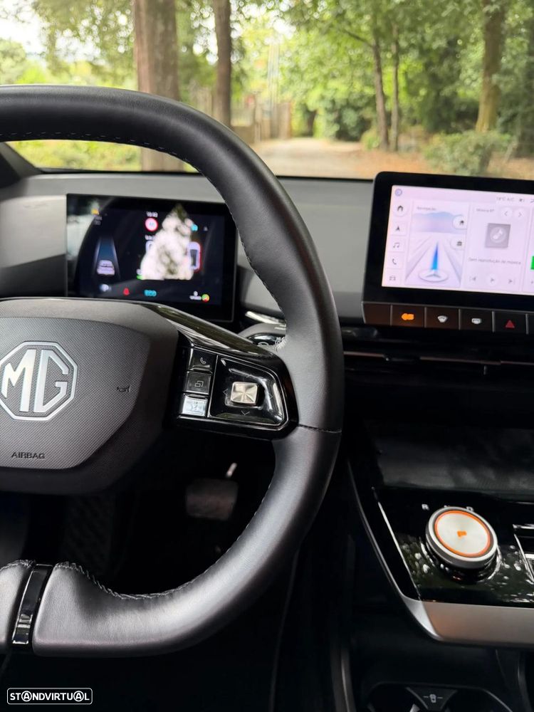 MG MG4 77 kWh Extended Range Luxury - 14