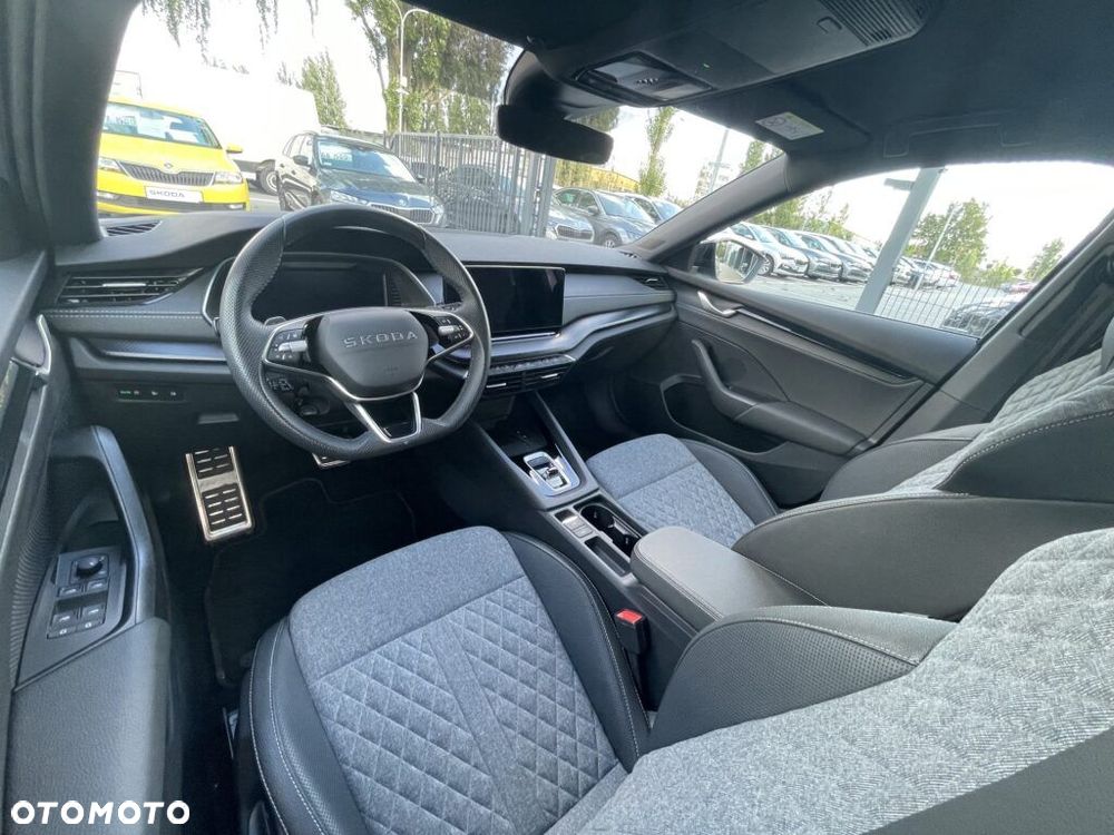 Skoda Octavia 1.5 TSI mHEV Sportline DSG - 23