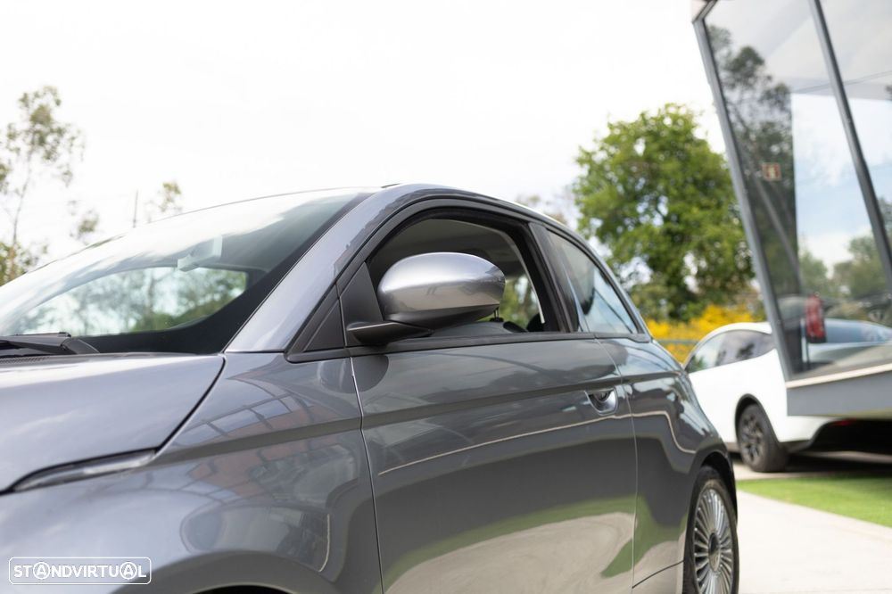 Fiat 500e 42 kWh Icon - 32