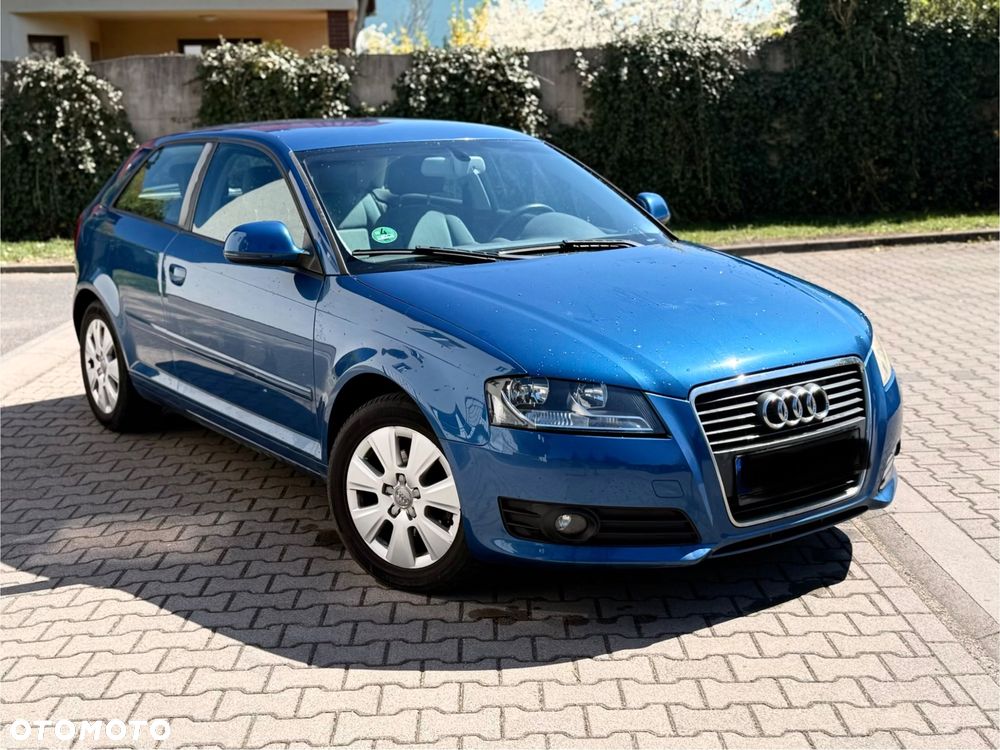 Audi A3 3-drzwiowe 1.6 S Line Sportpaket plus - 2