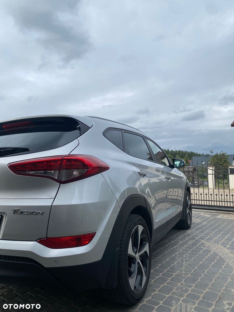 Hyundai Tucson 1.7 CRDI BlueDrive Premium 2WD DCT - 11