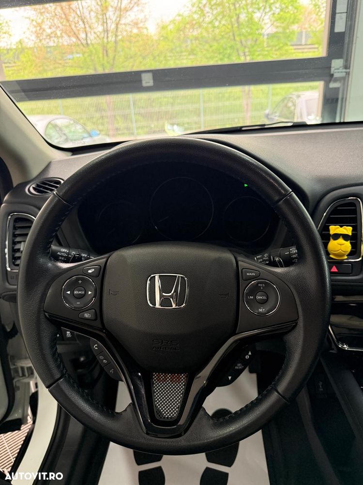 Honda HR-V 1.5 i-VTEC 4x2 CVT Elegance - 7