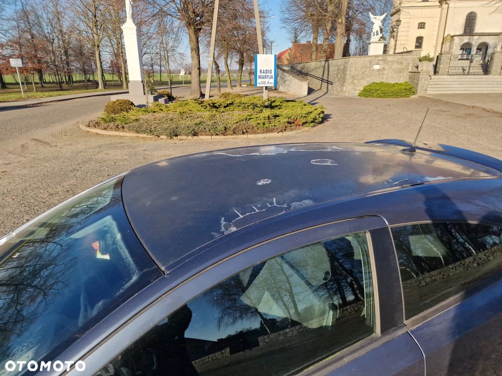 Opel Astra 1.6 Sport - 17