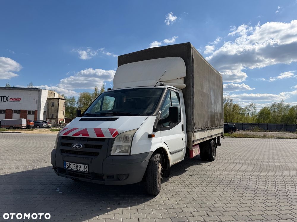 Ford Transit - 1