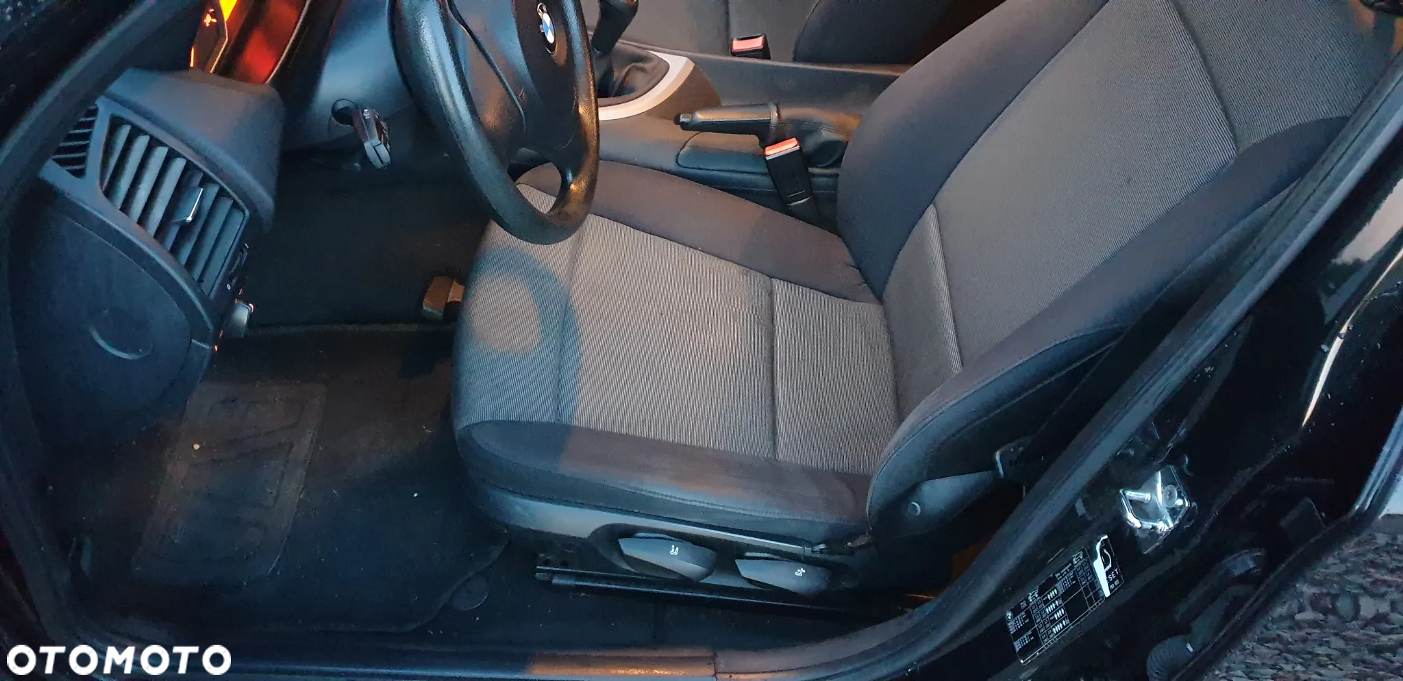 BMW Seria 1 116i - 15