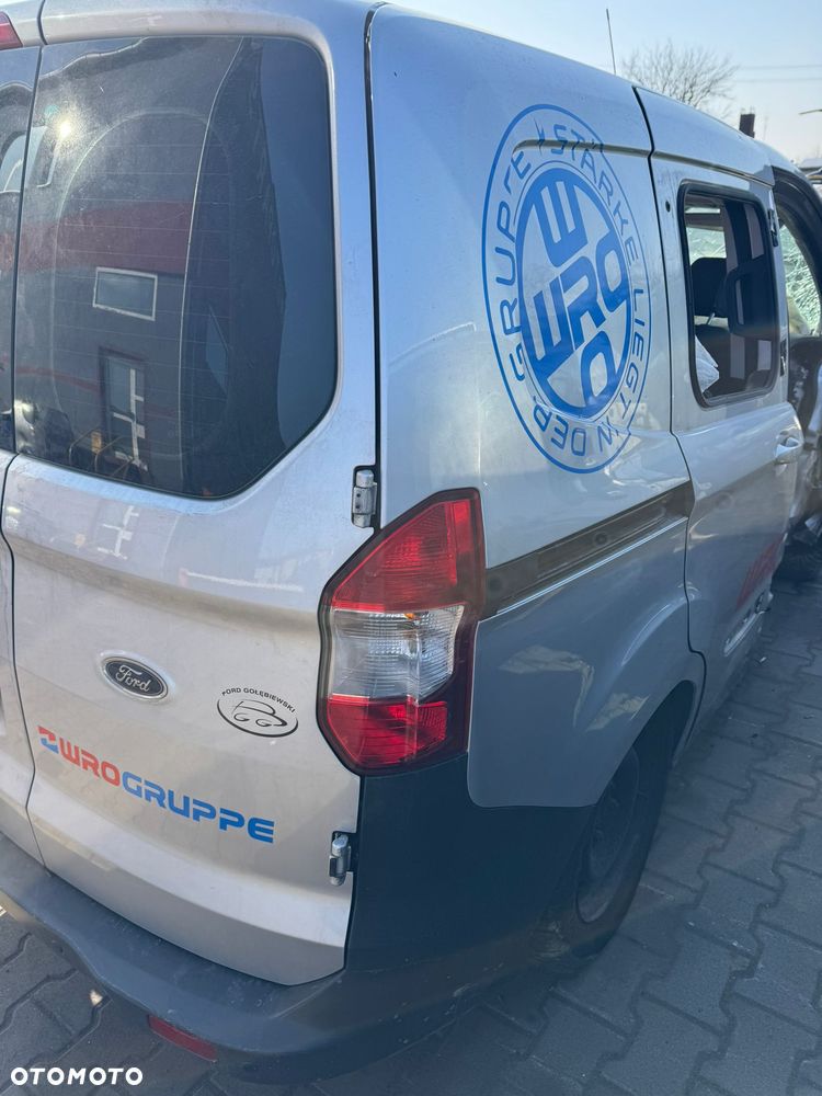Części tył – Ford Transit Courier – drzwi, zderzak, belka - 2