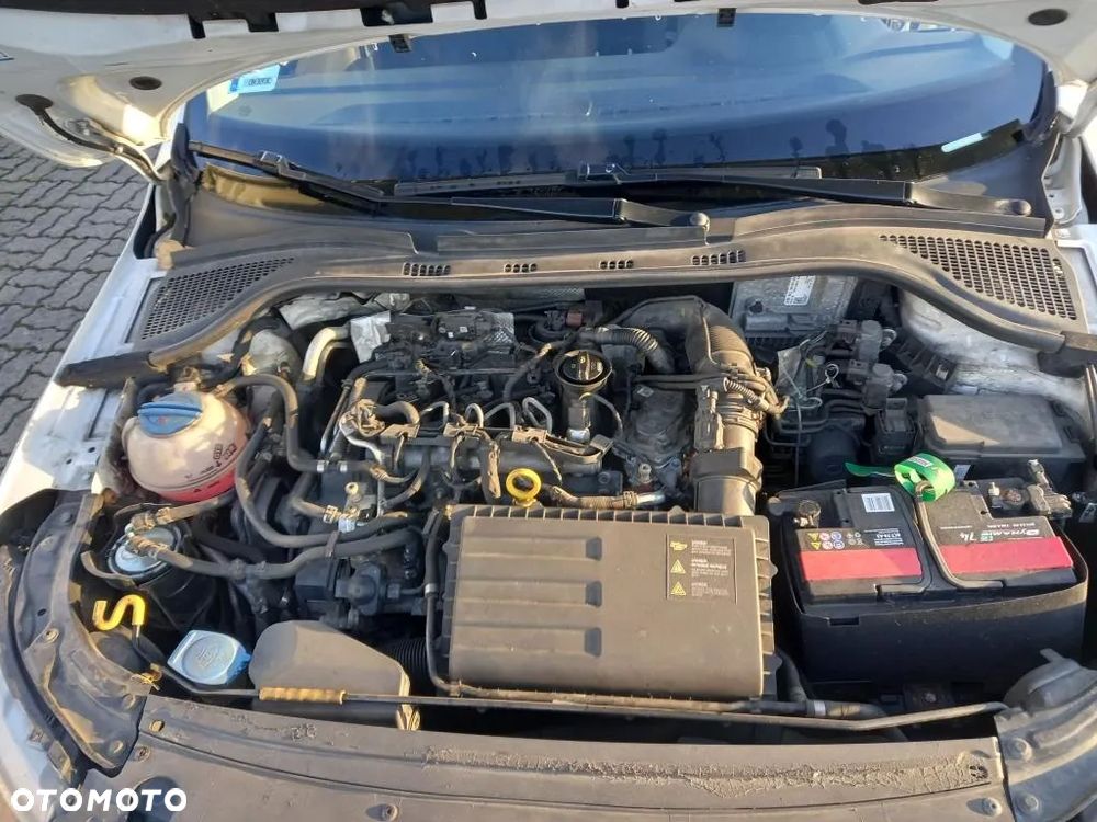 Skoda RAPID 1.4 TDI DPF Active - 8