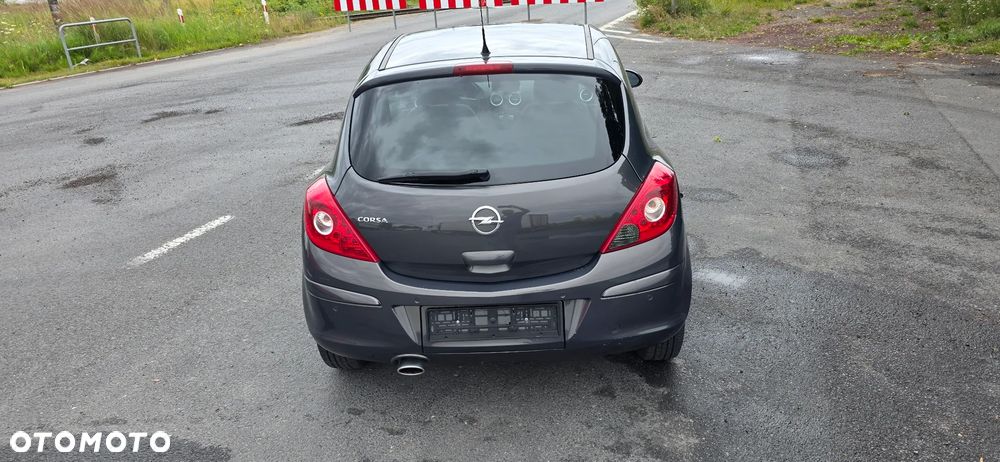 Opel Corsa 1.2 16V Energy - 24