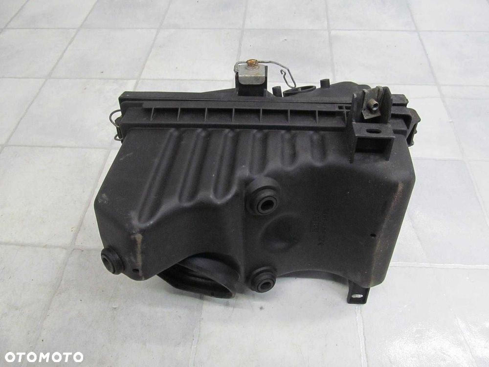 TOYOTA COROLLA E11 LIFT 1.6 VVTI  97-02 OBUDOWA FILTRA POWIETRZA - 3