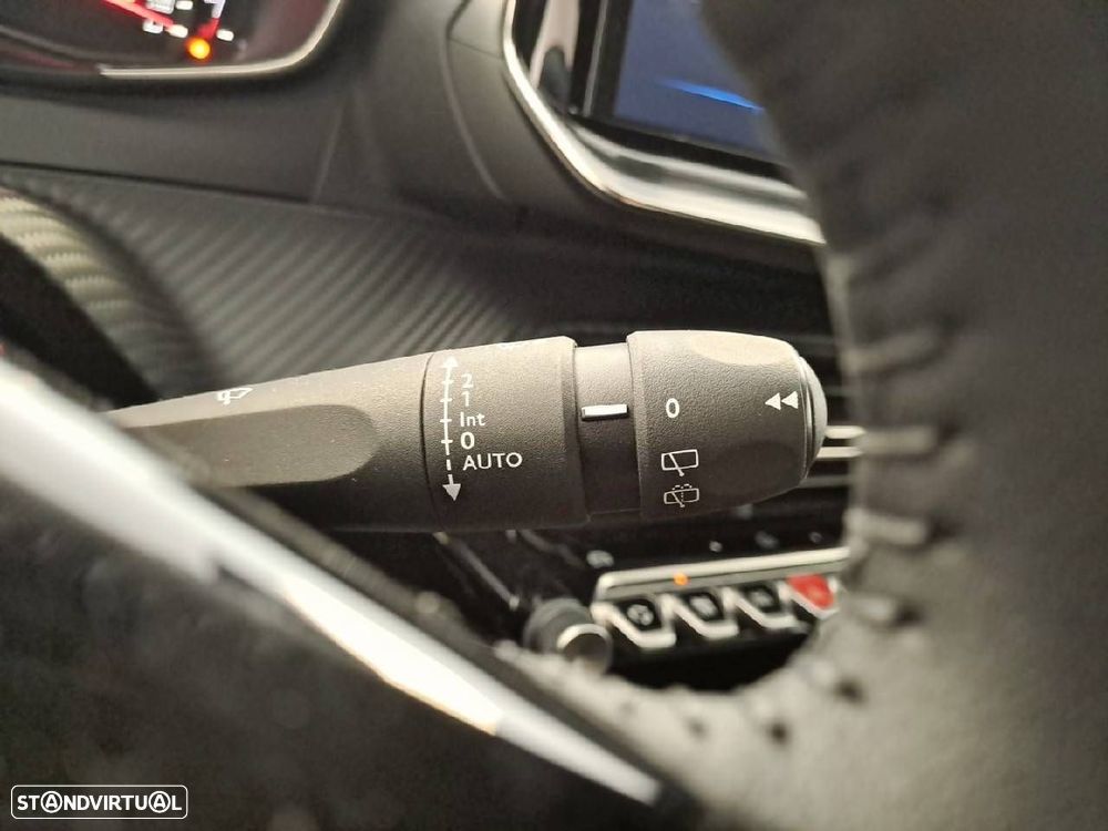 Peugeot 2008 1.2 PureTech Style - 14