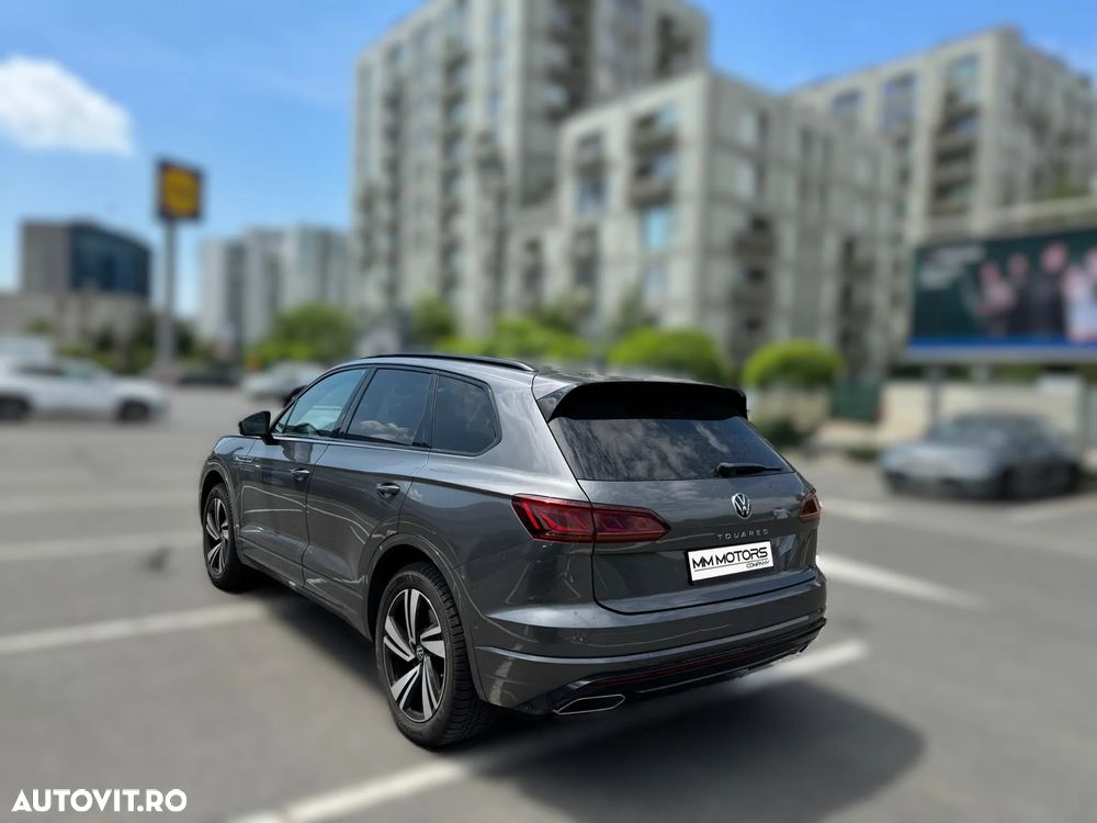 Volkswagen Touareg V6 TSI R-Style - 4