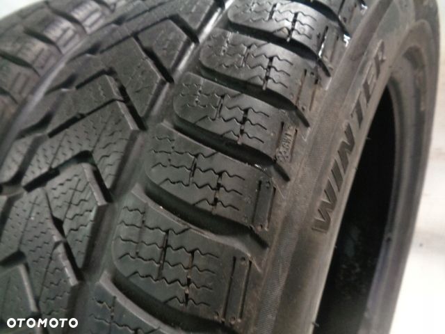 PIRELLI WINTER SOTTOZERO 3 215/55R18 99V - 6
