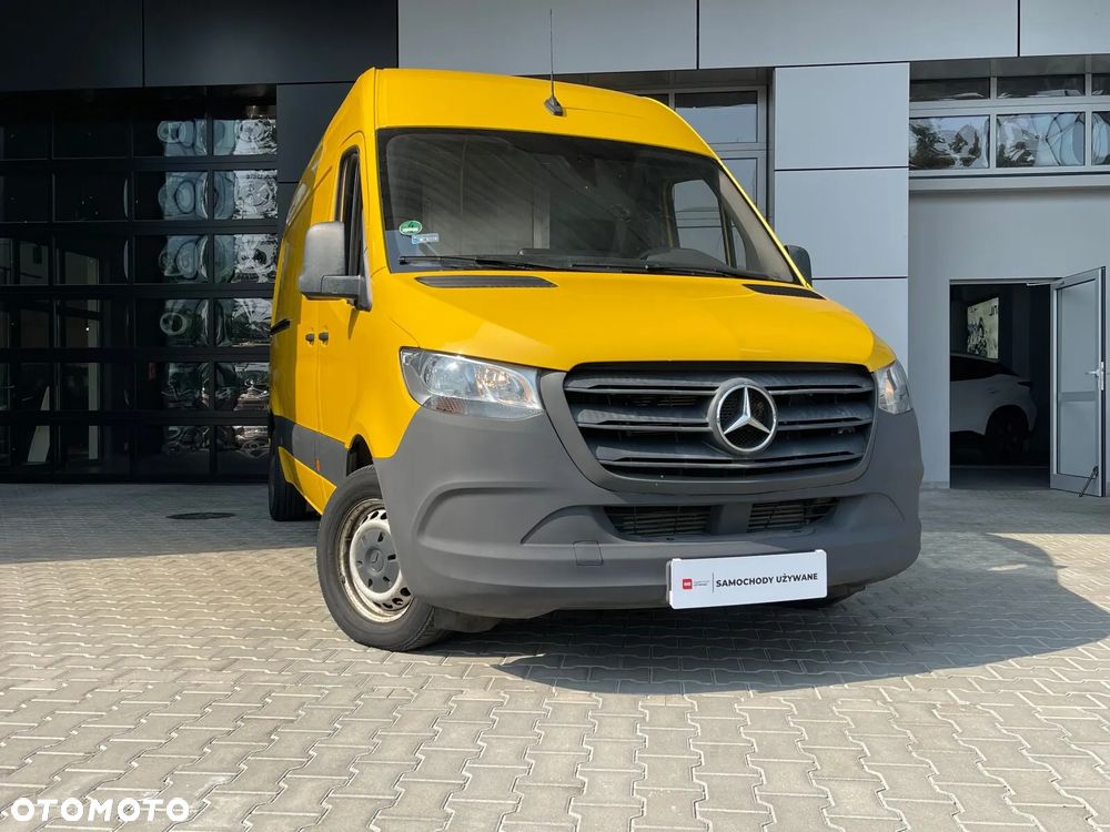 Mercedes-Benz Sprinter - 3