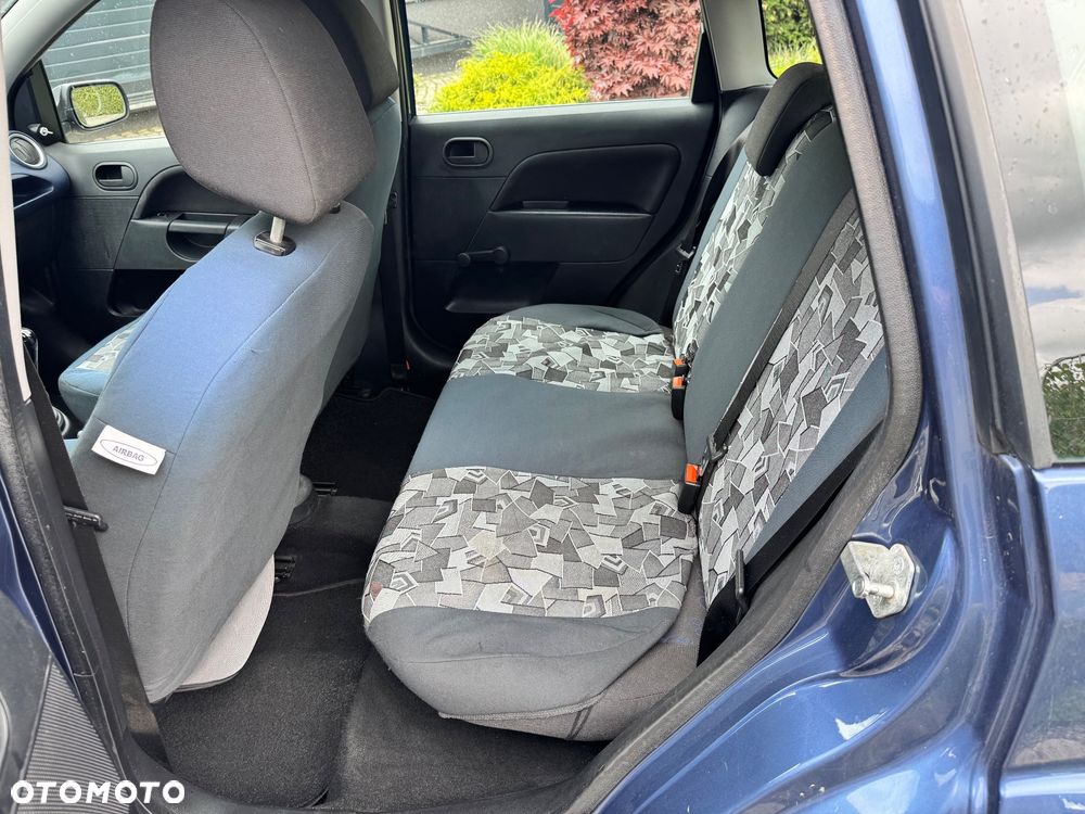 Ford Fiesta - 31