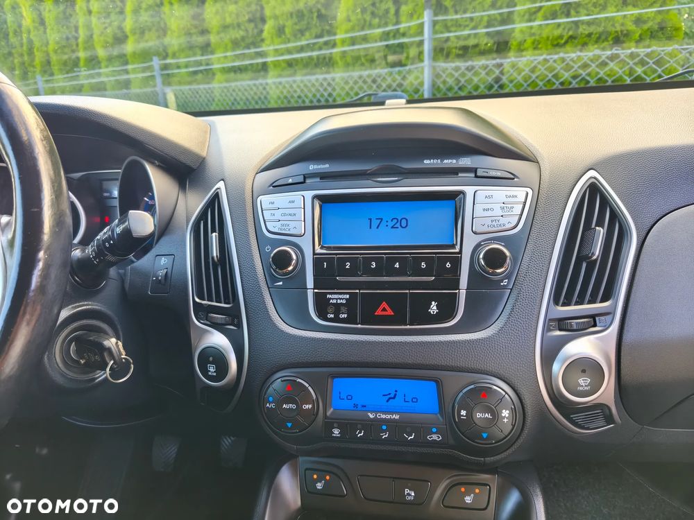 Hyundai ix35 2.0 Premium 2WD - 19