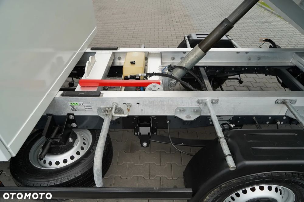 Iveco DAILY 35-140 / WYWROTKA / BRYGADÓWKA - 6 MIEJSC   / MANUAL /  SPROWADZONY - 11
