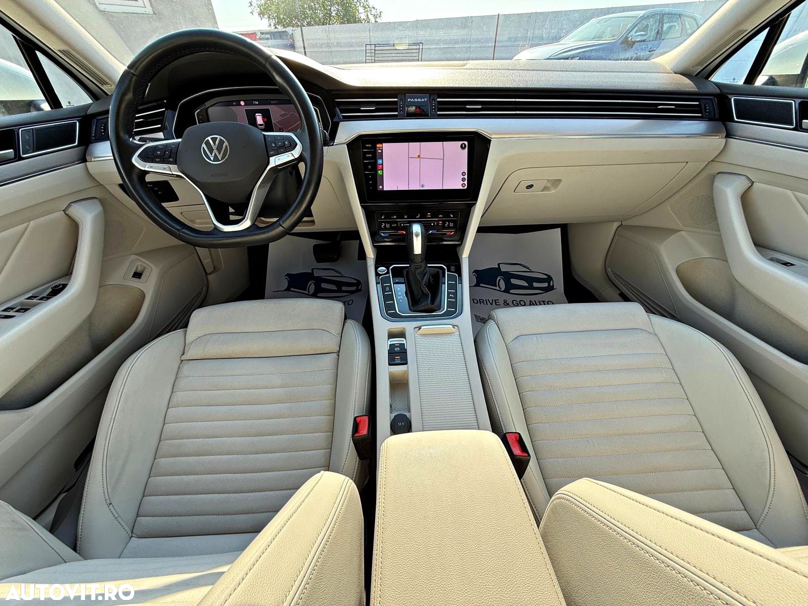 Volkswagen Passat Variant 2.0 TDI DSG Highline - 14