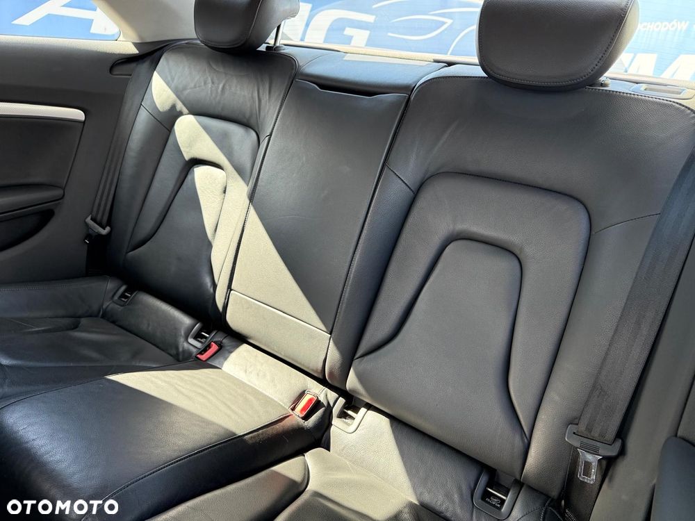 Audi A5 Coupé 3.0 TDI DPF quattro - 12