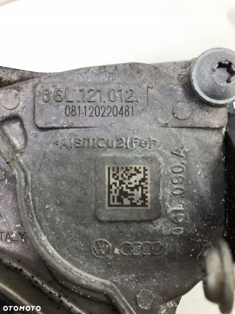 AUDI A4 B9 2.0 TFSI POMPA WODY OBUDOWA TERMOSTATU 06L121012 06L121111 - 3