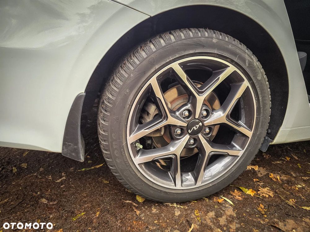 Kia Ceed 1.6 GDI PHEV L Business Line DCT - 16