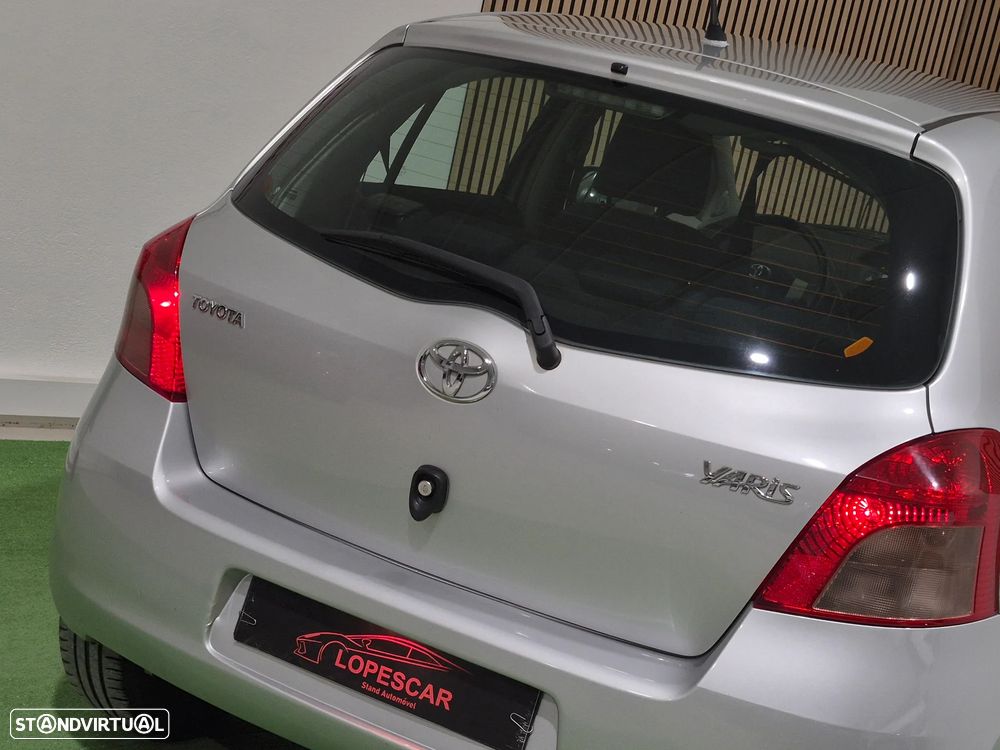 Toyota Yaris 1.0 VVT-i AC - 7