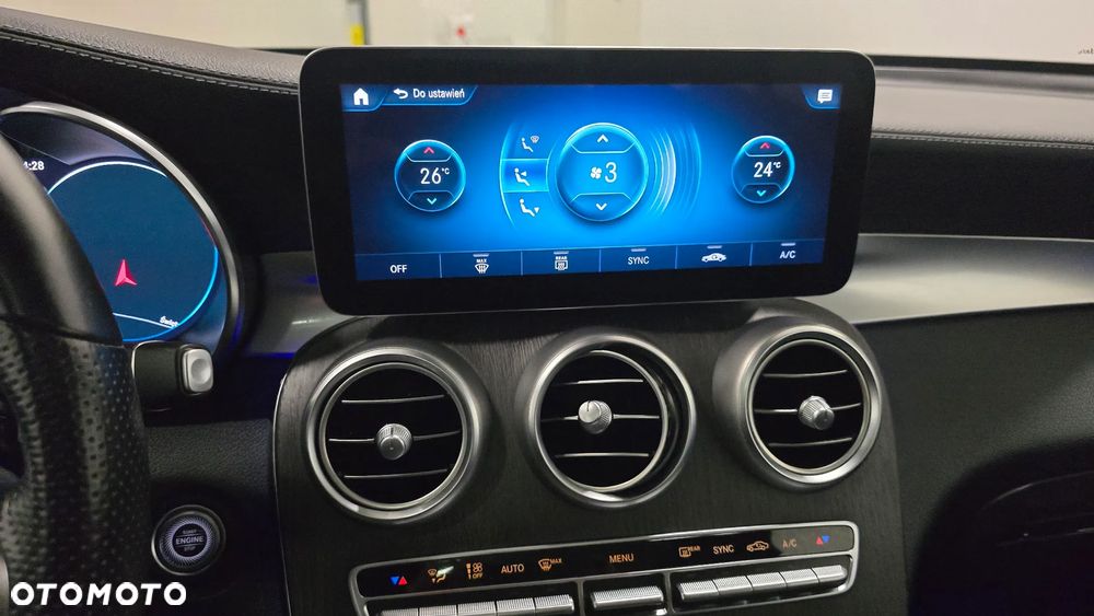 Mercedes-Benz GLC 220 d 4Matic 9G-TRONIC AMG Line Plus - 36