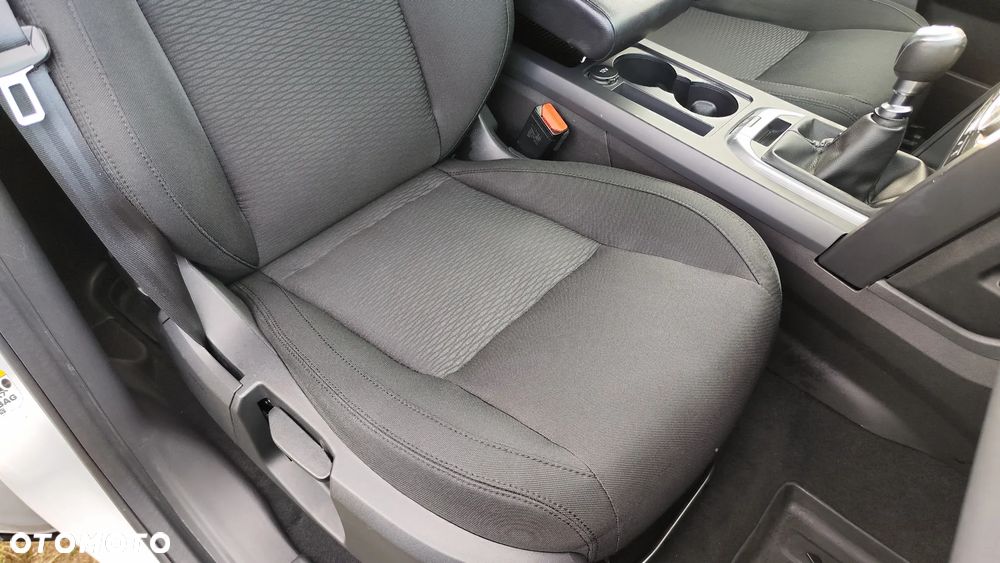Land Rover Discovery Sport 2.0 eD4 Pure - 33