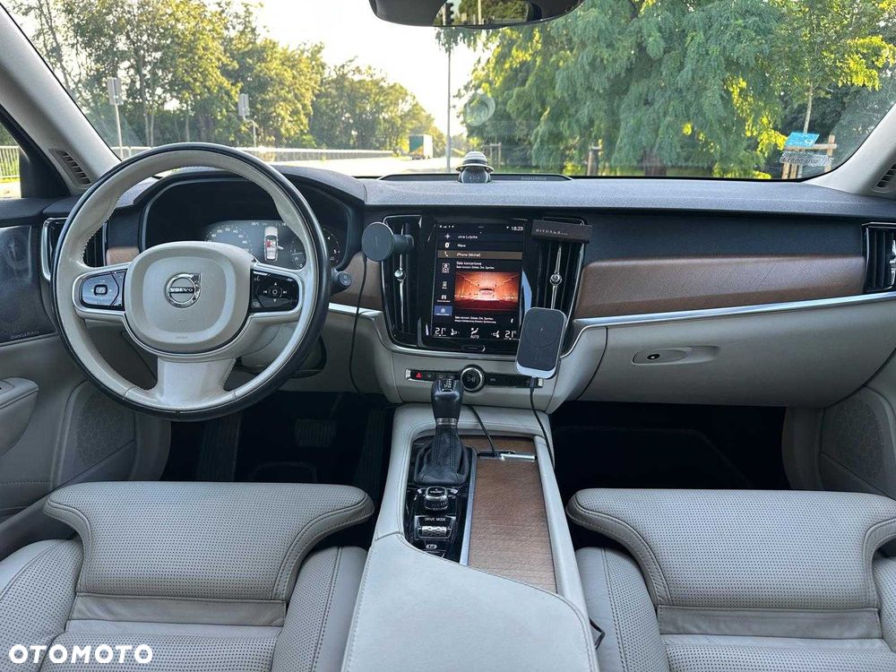 Volvo V90 - 6