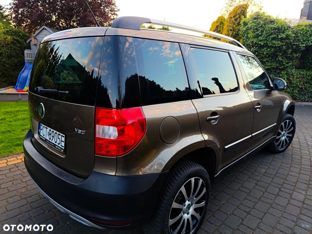 Skoda Yeti 1.2 TSI Experience PLUS EDITION - 16