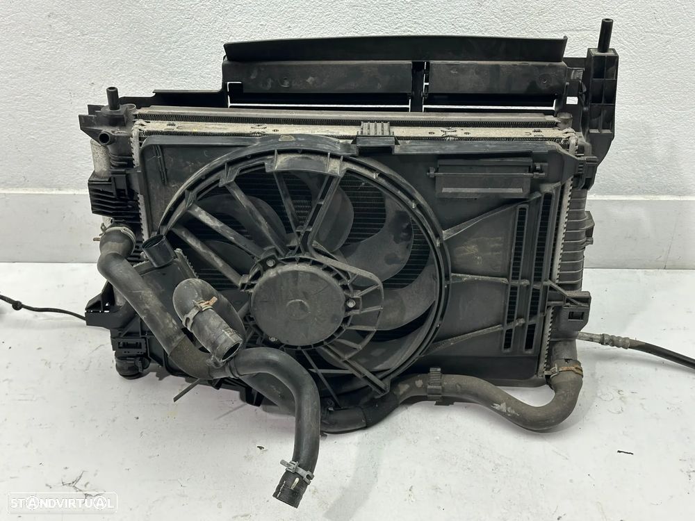 Frente Completa - Ford Focus III (2013) - 8