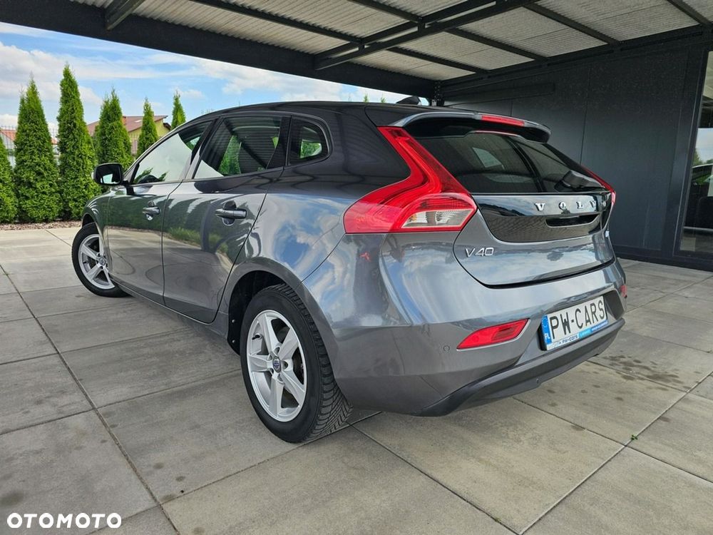 Volvo V40 - 4