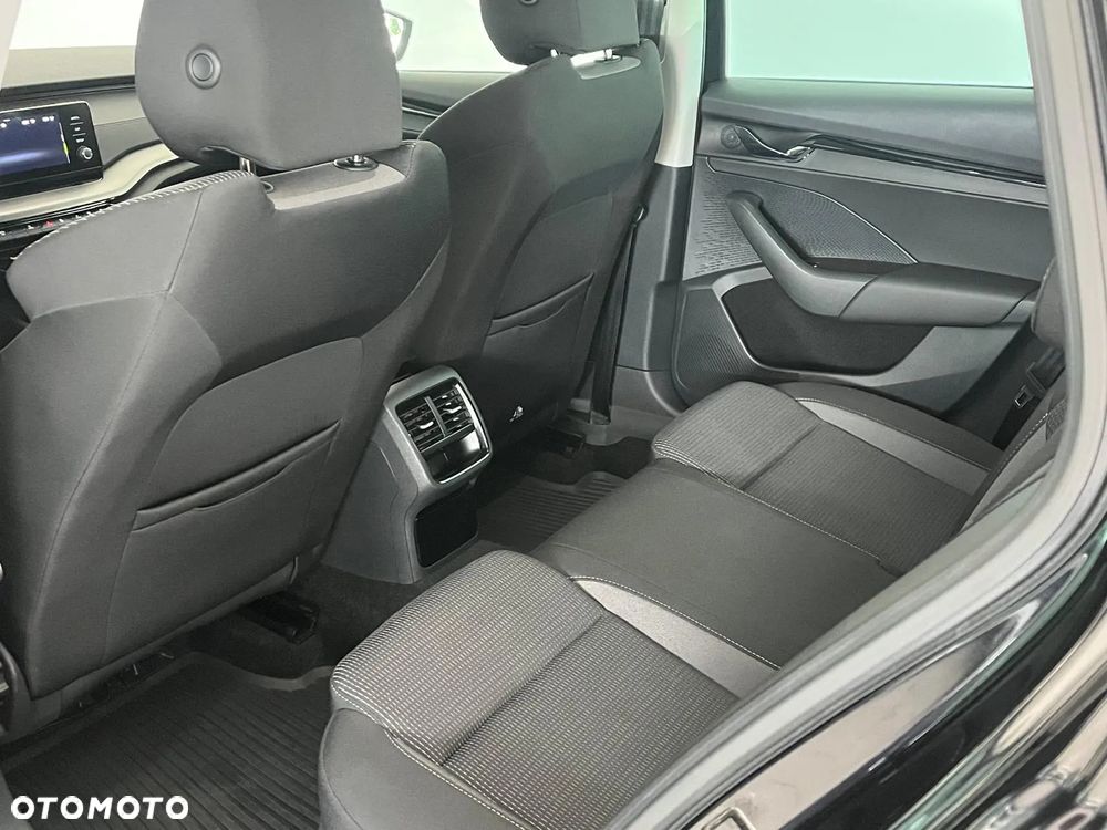 Skoda Octavia 2.0 TDI Ambition DSG - 37