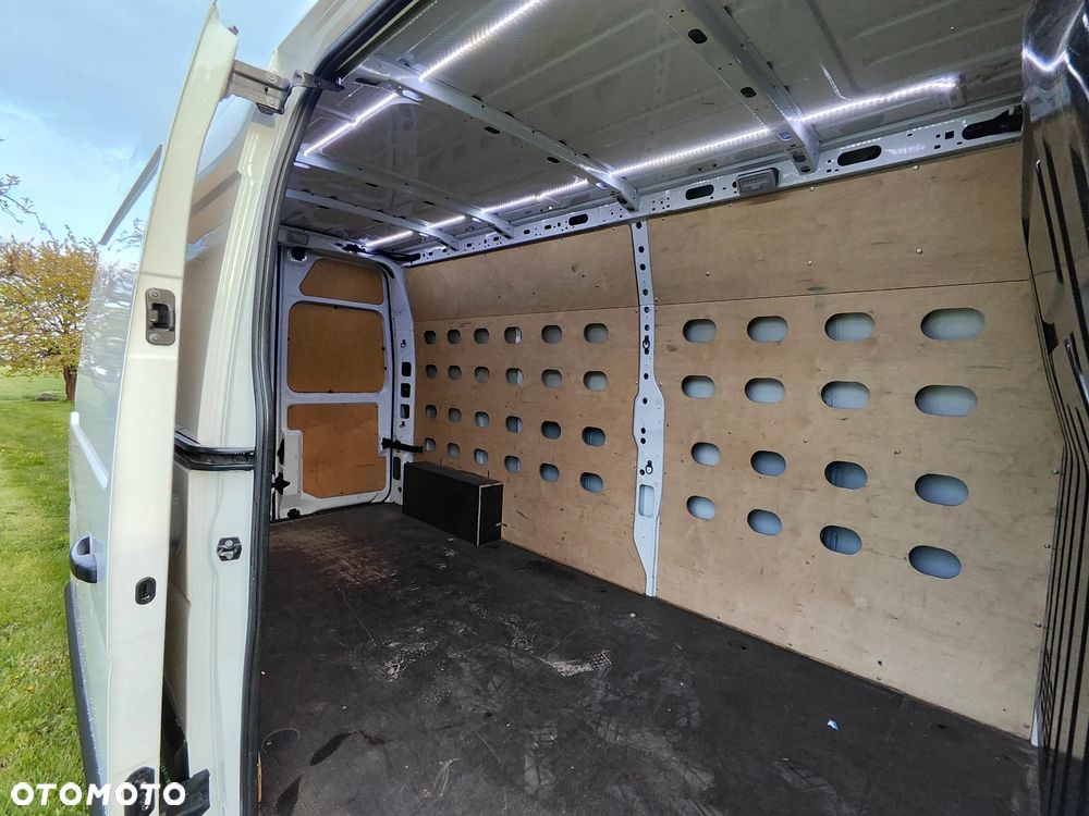 Renault Master - 24
