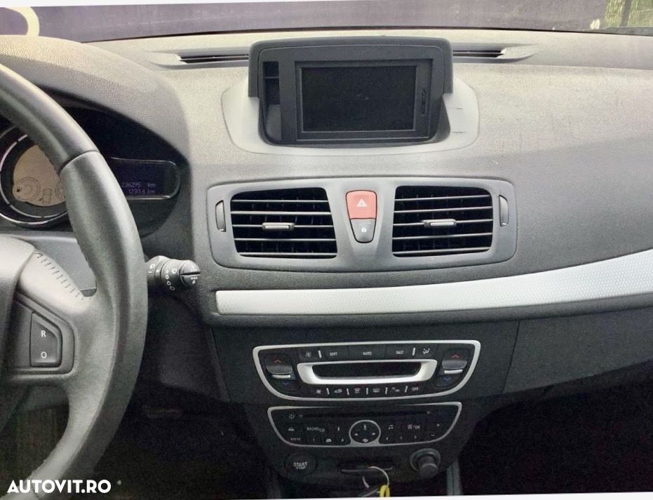 Renault Megane Grandtour TCe 130 Dynamique - 8