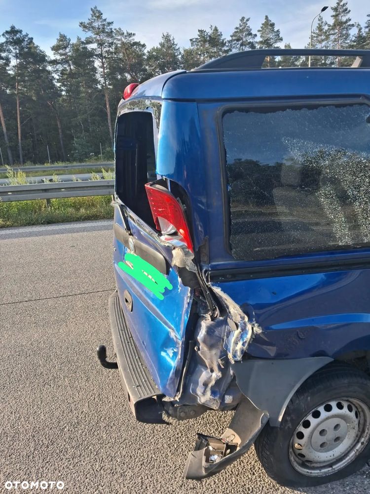 Fiat Doblo 2006 photo 5