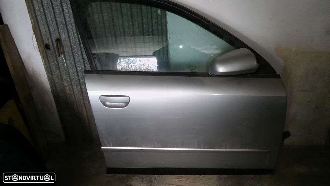 Porta lado passageiro completa audi a4 b6 carrinha - 1