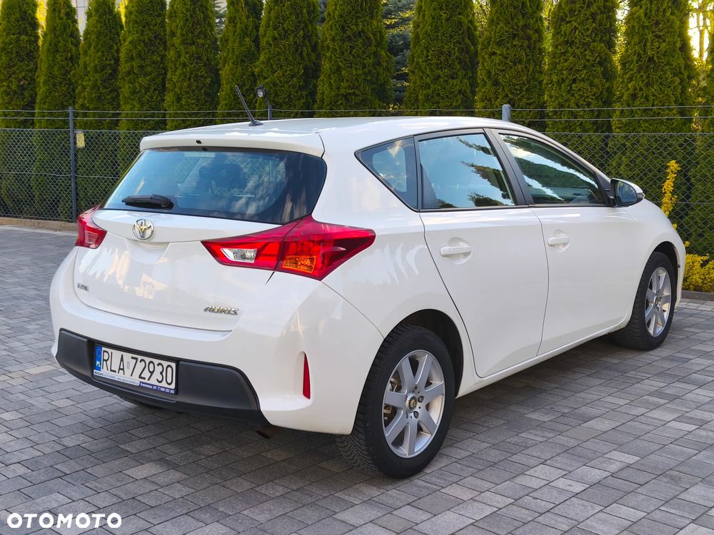 Toyota Auris 1.33 Dual-VVT-i Edition - 12