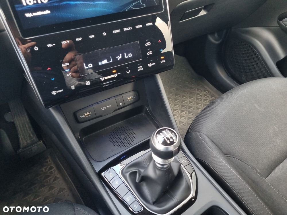 Hyundai Tucson - 16
